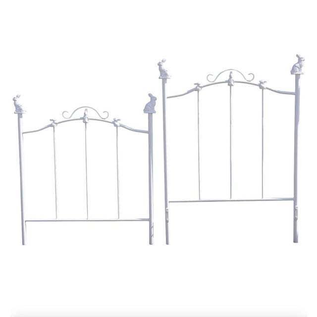 This listing is a pair of absolutely adorable white high gloss Corsican twin beds. For those unfamiliar with the iconic...