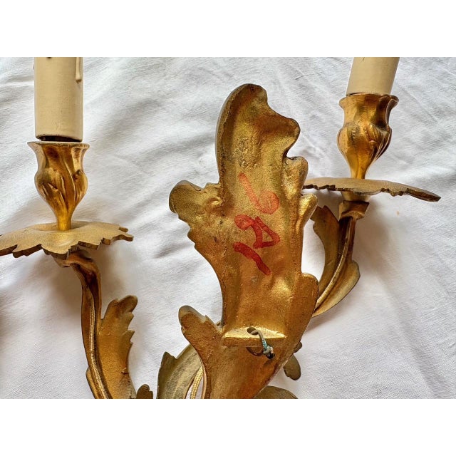 Mid-Century Louis XV Rocaille Style Gilt Bronze Sconces, France, Set of 2 For Sale - Image 6 of 18