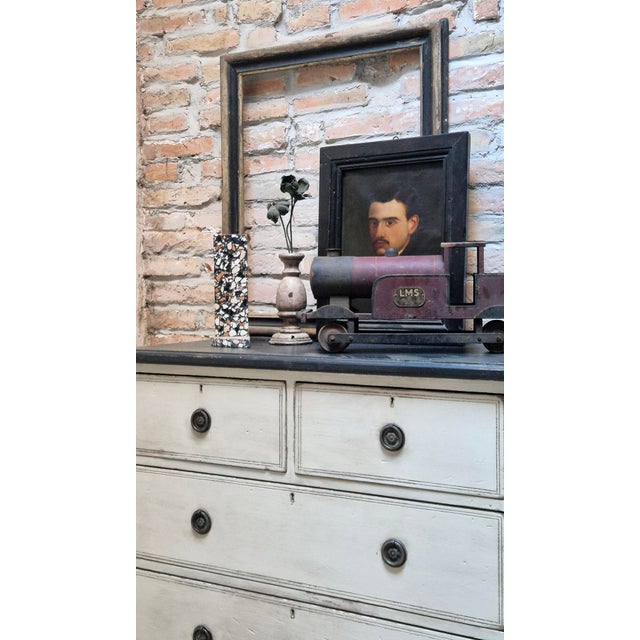 Late 19th Century Victorian Painted Pine Chest of Drawers, England For Sale - Image 3 of 13