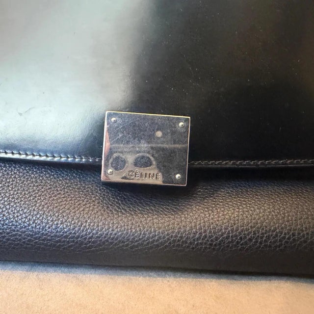 2016 Celine Black and Blue Leather Trapeze Shoulder Bag by Celine For Sale - Image 6 of 17