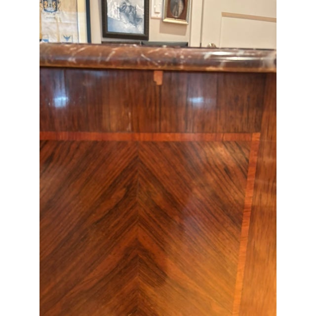 Chestnut Early 20th Century Louis Xiv, Regency Style Chest of Drawers For Sale - Image 8 of 17