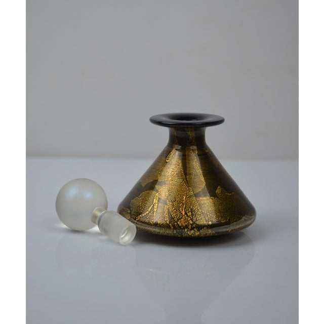 Glass Studio Glass Perfume Bottle with Gold Leaf from Isle of Wight, 1970s For Sale - Image 7 of 12