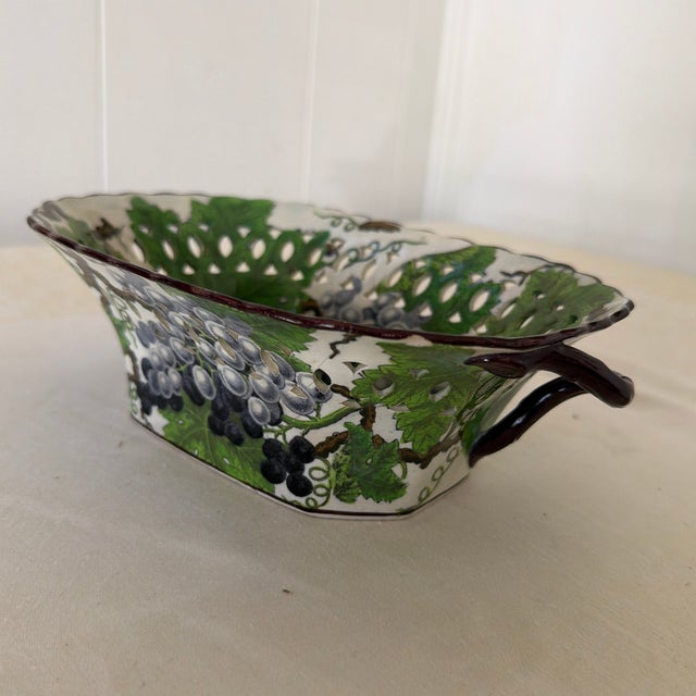 French Country Early 19th-Century English Staffordshire Pearlware Reticulated Chestnut Basket, Circa 1820–1835 For Sale - Image 3 of 15