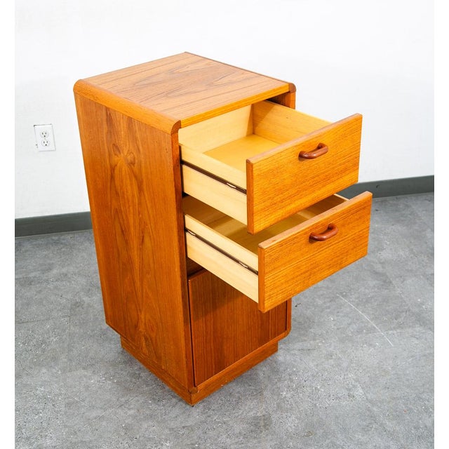 1960s Mid Century Danish Modern Compact Cabinet Teak Wood 2 Drawers Table Vintage MCM For Sale - Image 5 of 10