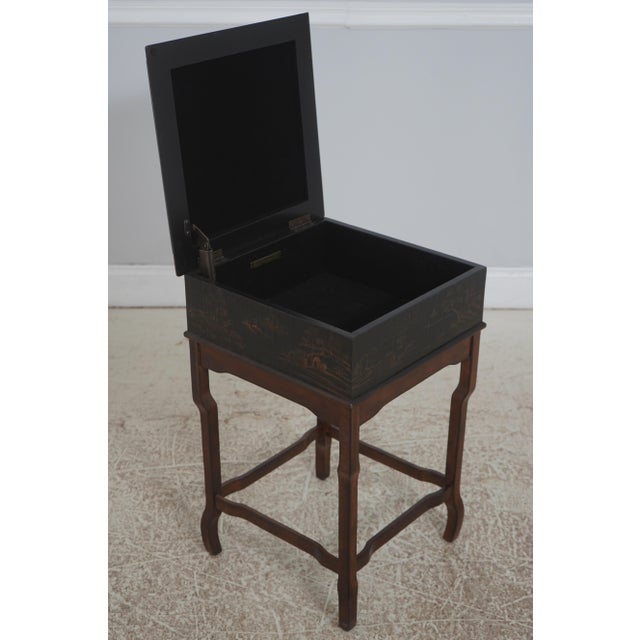 Chinoiserie Ethan Allen Chinoiserie Decorated Flip Top Box For Sale - Image 3 of 15