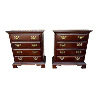 Late 20th Century Pair Chippendale Style Mahogany Nightstands Small Chest or Bedside Table by American Drew. For Sale