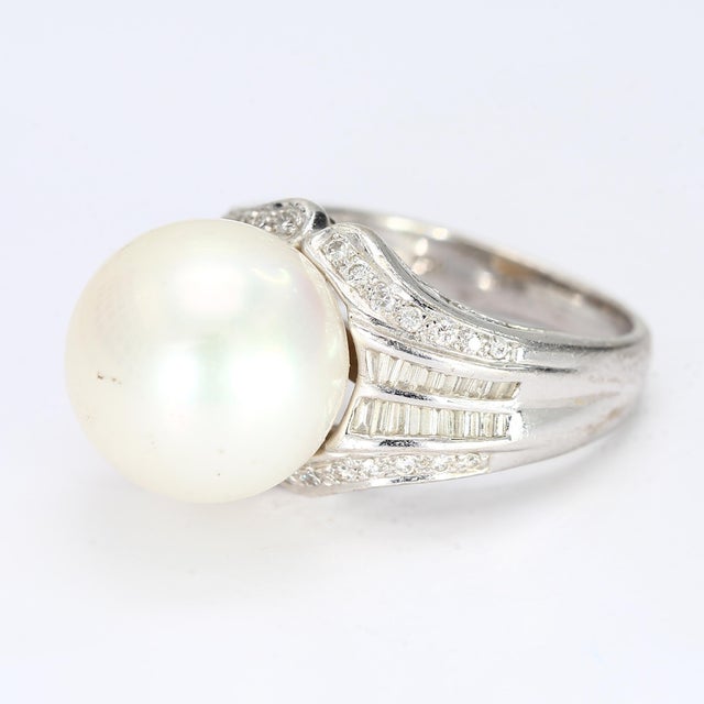 Modern Late 20th Century 18k White Gold Pearl Cocktail Ring With Diamonds, Size 7 For Sale - Image 3 of 7