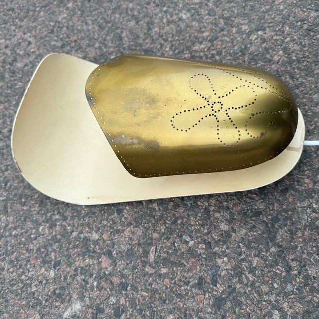 Swedish Modern Brass Wall Sconces by Harald Notini for Böhlmarks, 1950s, Set of 2 For Sale - Image 6 of 9