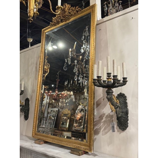 19th Century French Louis XVI Carved and Giltwood MIrror For Sale - Image 4 of 6