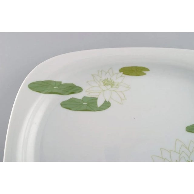 Finnish Porcelain Serving Dish by Timo Sarpaneva for Rosenthal For Sale - Image 3 of 5