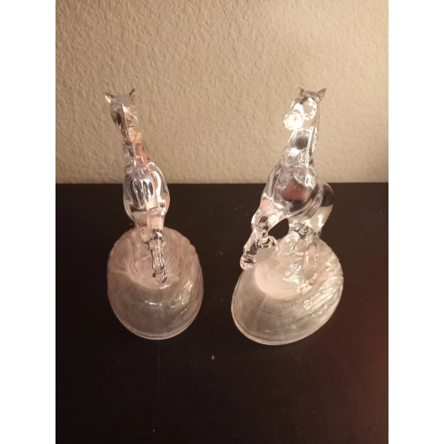 Glass 1980s Clear Art Glass Horse Sculptures - Set of 2 For Sale - Image 7 of 7
