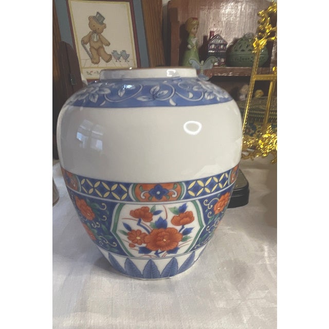 Mid-Century Modern Vintage Tiffany & Co. Signed Blue & White Floral Porcelain Vase For Sale - Image 3 of 3