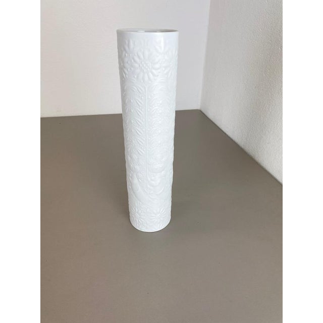 Op Art Vase by Björn Wiinblad for Rosenthal Studio Line, Germany, 1970s For Sale - Image 9 of 15