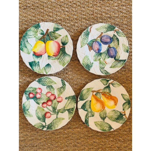 1980s Italian Majolica Plates, Set of 4 For Sale - Image 5 of 6