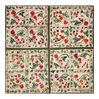 1920s Ivory Floral Folk Art Antique American Hooked Rug 6'3" X 6'4" Handknotted Wool Carpet For Sale