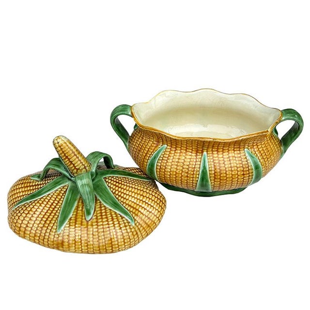 Vintage Ceramic Majolica Corn Husk Motif Tureen in Yellow and Green - Portugal For Sale - Image 4 of 6