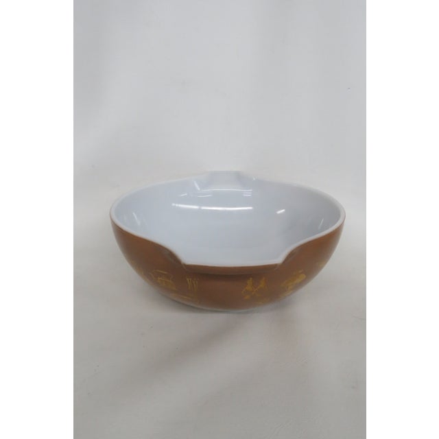 Mid 20th Century Mid 20th Century Pyrex Model No 444 Early American 4 Quart Cinderella Mixing Bowl Glass For Sale - Image 5 of 18