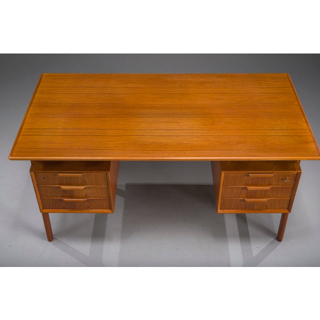 Teak Model 75 Desk from Omann Jun Møbelfabrik, 1960s For Sale - Image 16 of 18