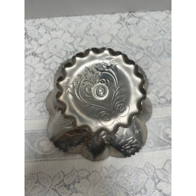 1950s Midcentury Floral Rose Etched Metal Pedestal Tray For Sale - Image 5 of 10