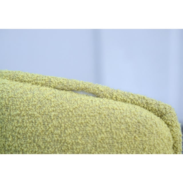 Knoll Mid Century Modern Upholstered and Chrome Lounge Chairs - a Pair For Sale - Image 10 of 12