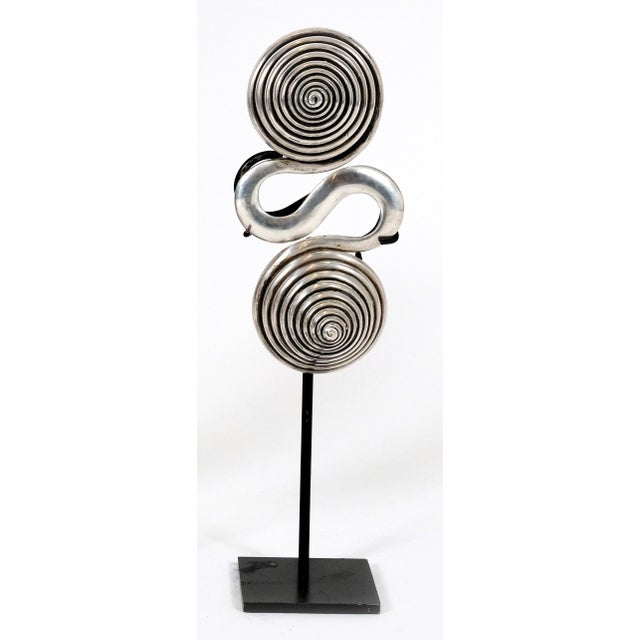 Dong Miao Tribal Silver Coil Counterweights on Display Stands, Set of 3 For Sale In Miami - Image 6 of 7