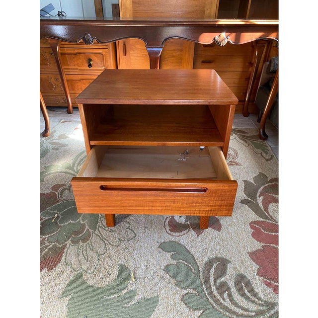 Pair of Mid Century Modern Teak Nightstands Bed Side Tables , Possibly by Nils Jonson For Sale In Washington DC - Image 6 of 9
