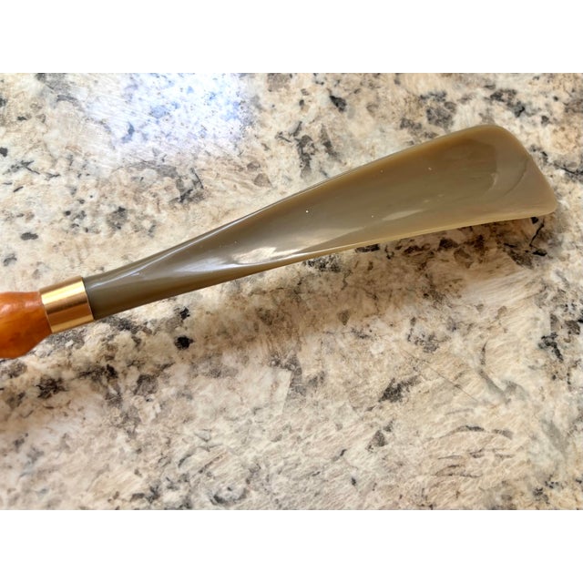 Late 20th Century Late 20th Century Italian Bamboo and Bakelite Shoe Horn Backscratcher For Sale - Image 5 of 6