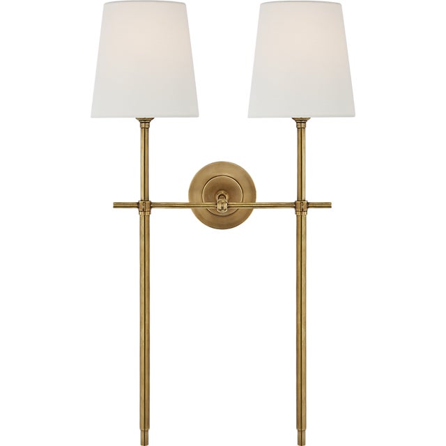 Thomas O'Brien for Visual Comfort Signature Bryant Large Double Tail Sconce in Hand-Rubbed Antique Brass with Linen Shades For Sale