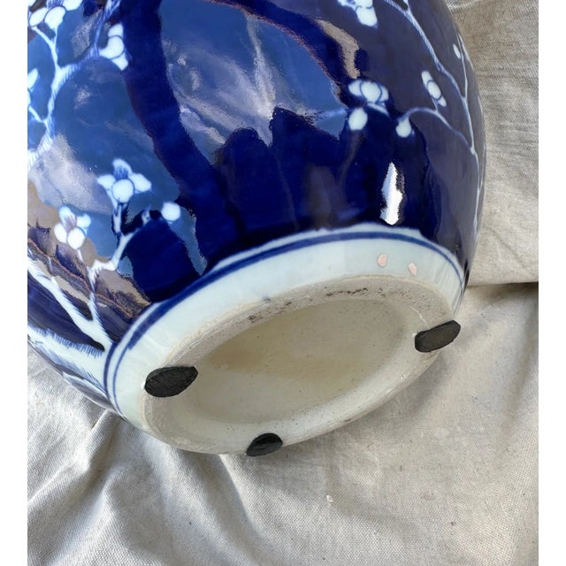 Blue & White Cherry Blossom Ginger Jar For Sale In Palm Springs - Image 6 of 6