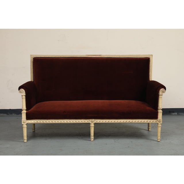 French Louis XVI Style Settee For Sale - Image 14 of 17