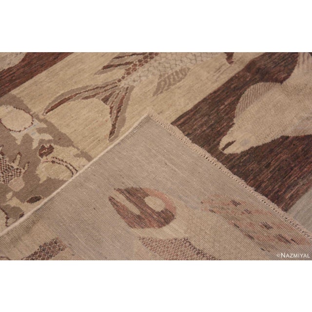 Nazmiyal Collection Artistic Aquatic Fish Design Contemporary Area Rug For Sale In New York - Image 6 of 6
