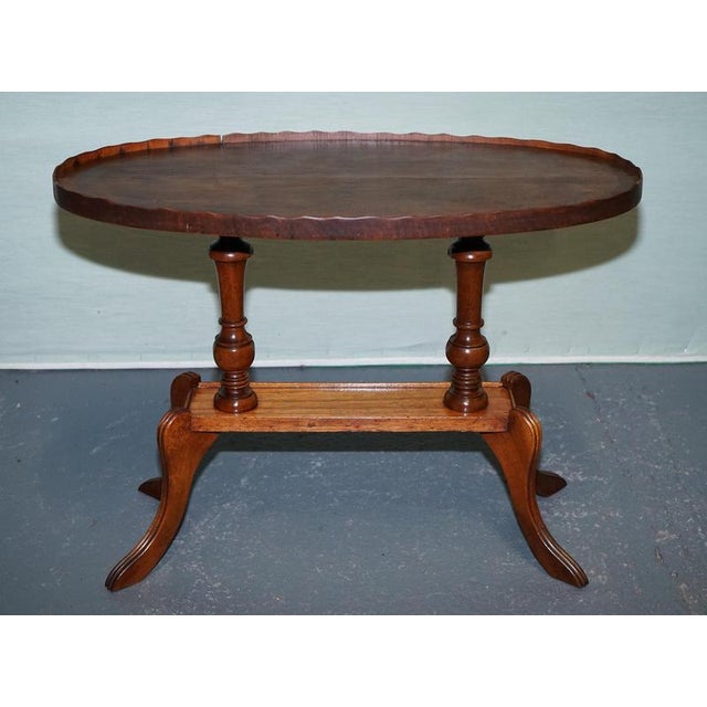Vintage Oval Scalloped Edge Occasional Side Table For Sale - Image 4 of 12