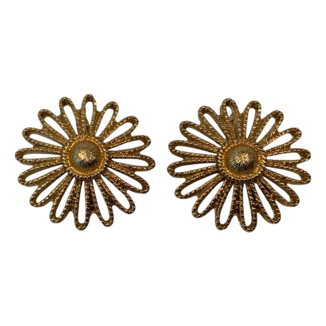 Vintage Earring Monet Flower Filigree Gold Tone Clip, A Pair For Sale
