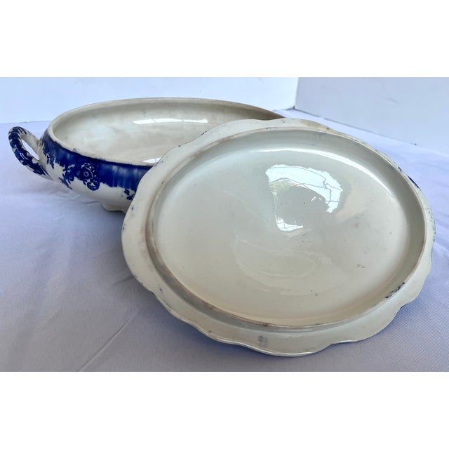 19th Century J. & G. Meakin Dresden Blue & White Ironstone Tureen For Sale - Image 9 of 17