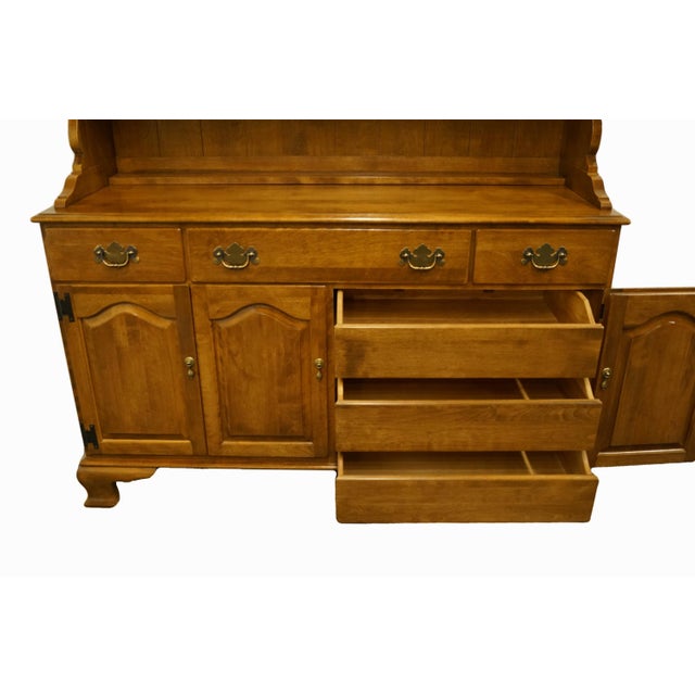 Ethan Allen Heirloom Nutmeg Maple 58" Buffet W. Display China