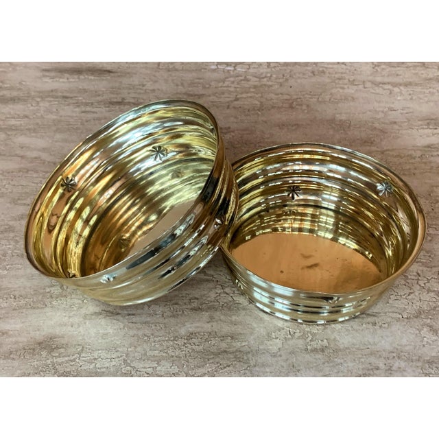 Traditional Pair of Wiener Werkstatte Brass Bowls by Dagobert Peche For Sale - Image 3 of 13