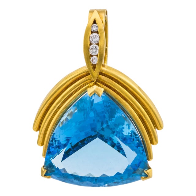 Vintage Gia 27 Carat Aquamarine 18k Diamond Pendant For Sale