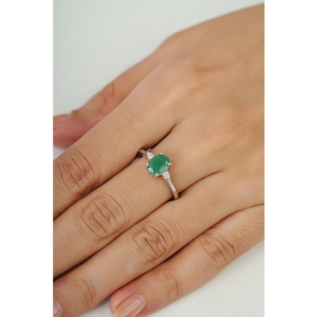 Everyday Oval Emerald Gemstone and Diamond Ring in Sterling Silver, Size 8 For Sale - Image 4 of 12