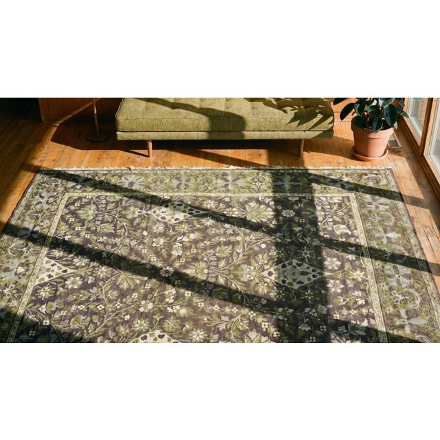 Early 20th Century N. Indian Agra Carpet ( 9'6" x 11'8" - 290 x 355 ) For Sale - Image 15 of 15