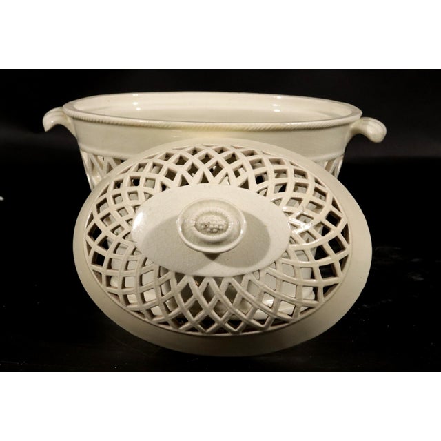 Ceramic 18th-Century English Pottery Creamware Openwork Covered Baskets For Sale - Image 7 of 9
