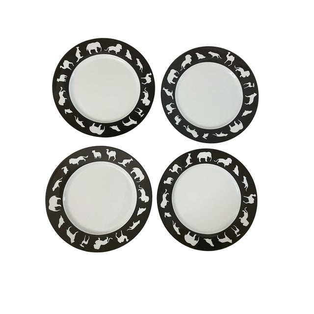 Contemporary Set of 12 Vintage Block Black & White Wildlife Dinner Plates, Spal Portugal For Sale - Image 3 of 9