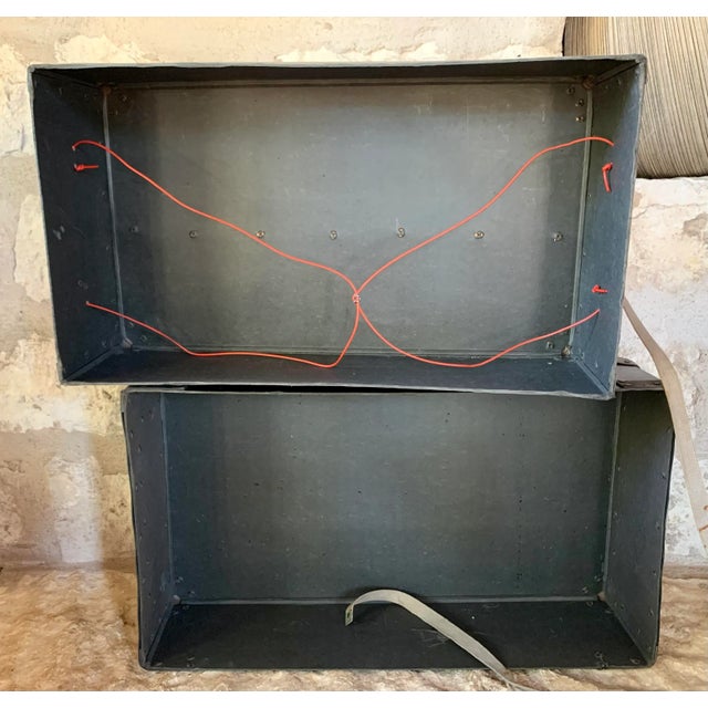 Early 20th Century Vintage English Laundry Mailing Box For Sale - Image 9 of 12