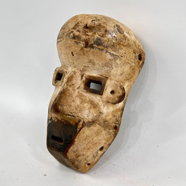 Early 20th Century Nyanga Wooden Mask For Sale - Image 4 of 8