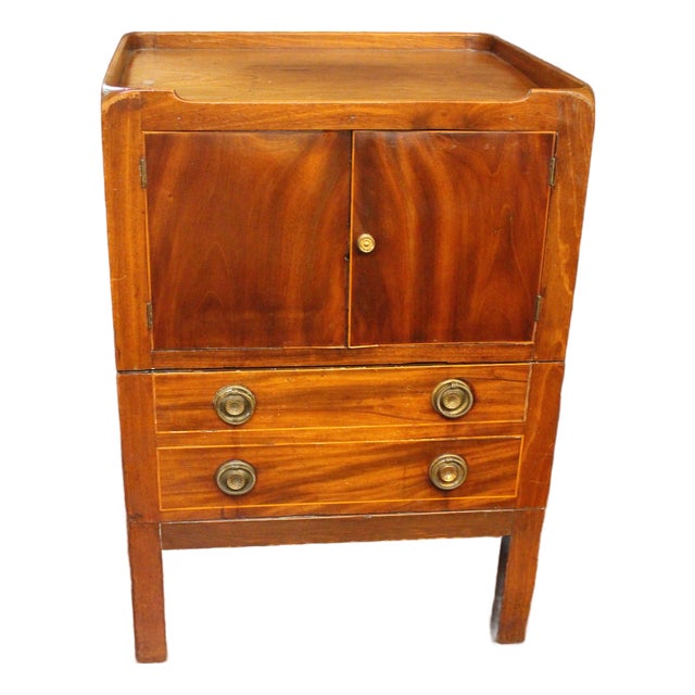 Circa 1780 English George III Period Bedside Commode Table For Sale