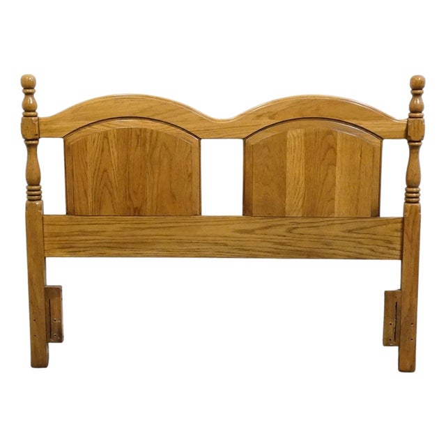 Broyhill Premier Early American Country Style Solid Oak Queen Size Headboard 6510-56 For Sale