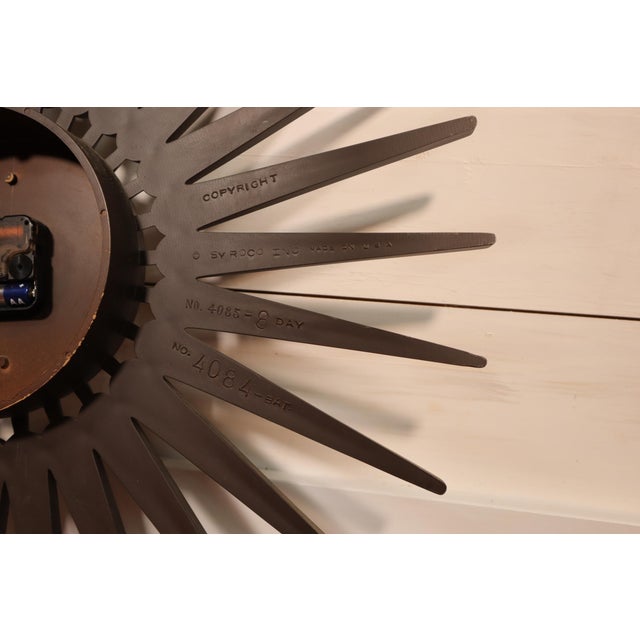 Mid Century Syroco Wood Look Starbust Wall Clock 50's 60's Modern Retro Sunburst For Sale - Image 6 of 7
