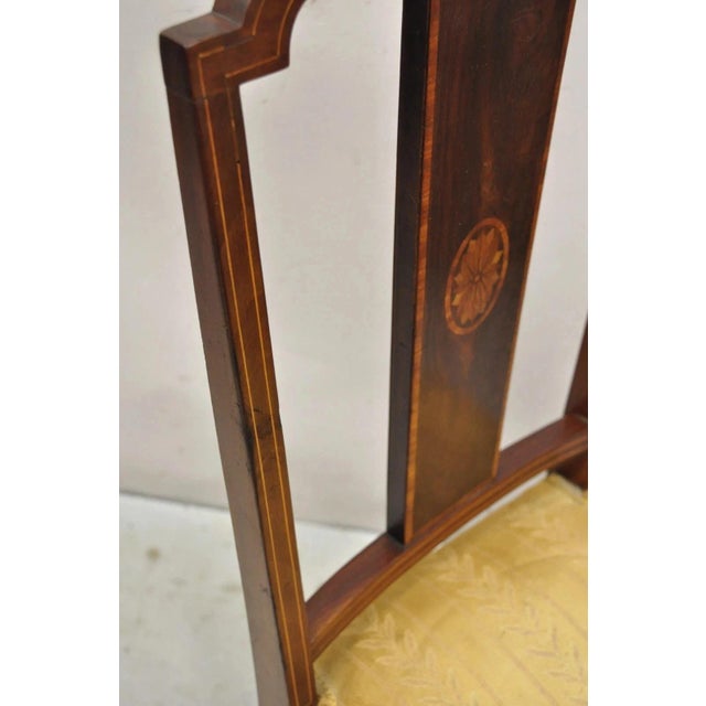 Antique Edwardian Mahogany Side Chair With Pencil and Pinwheel Inlay For Sale In Philadelphia - Image 6 of 11