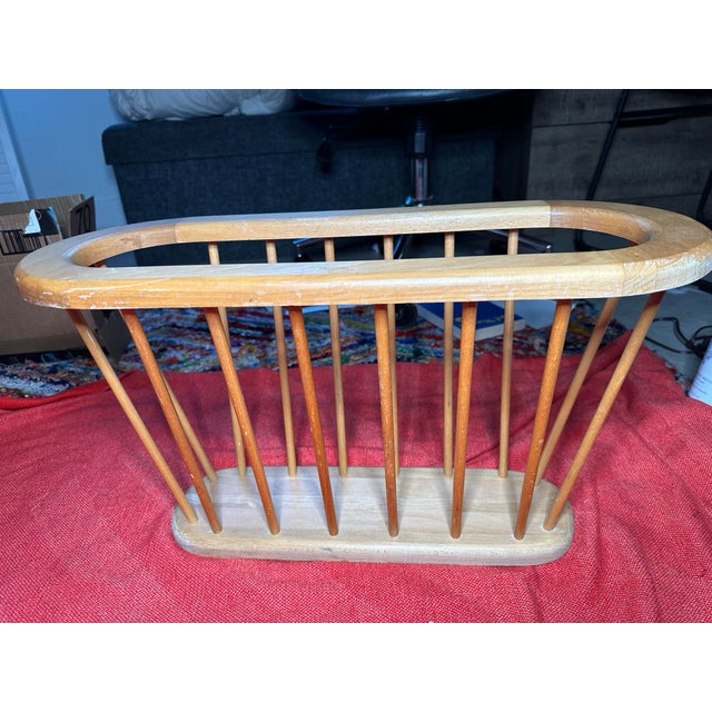 1970s Vintage Arthur Umanoff Style Wooden Magazine Rack For Sale - Image 5 of 10