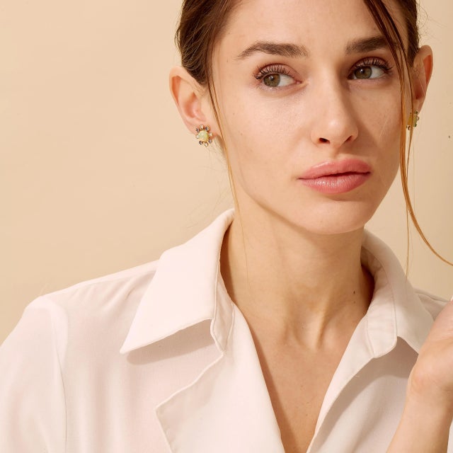 Contemporary Syna Opal Yellow Gold Earrings with Sapphires and Diamonds, a Pair For Sale - Image 3 of 4