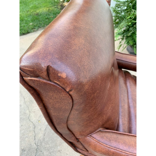 1970s Vintage Deluxe Electric Contour Lounge Chair Chairish